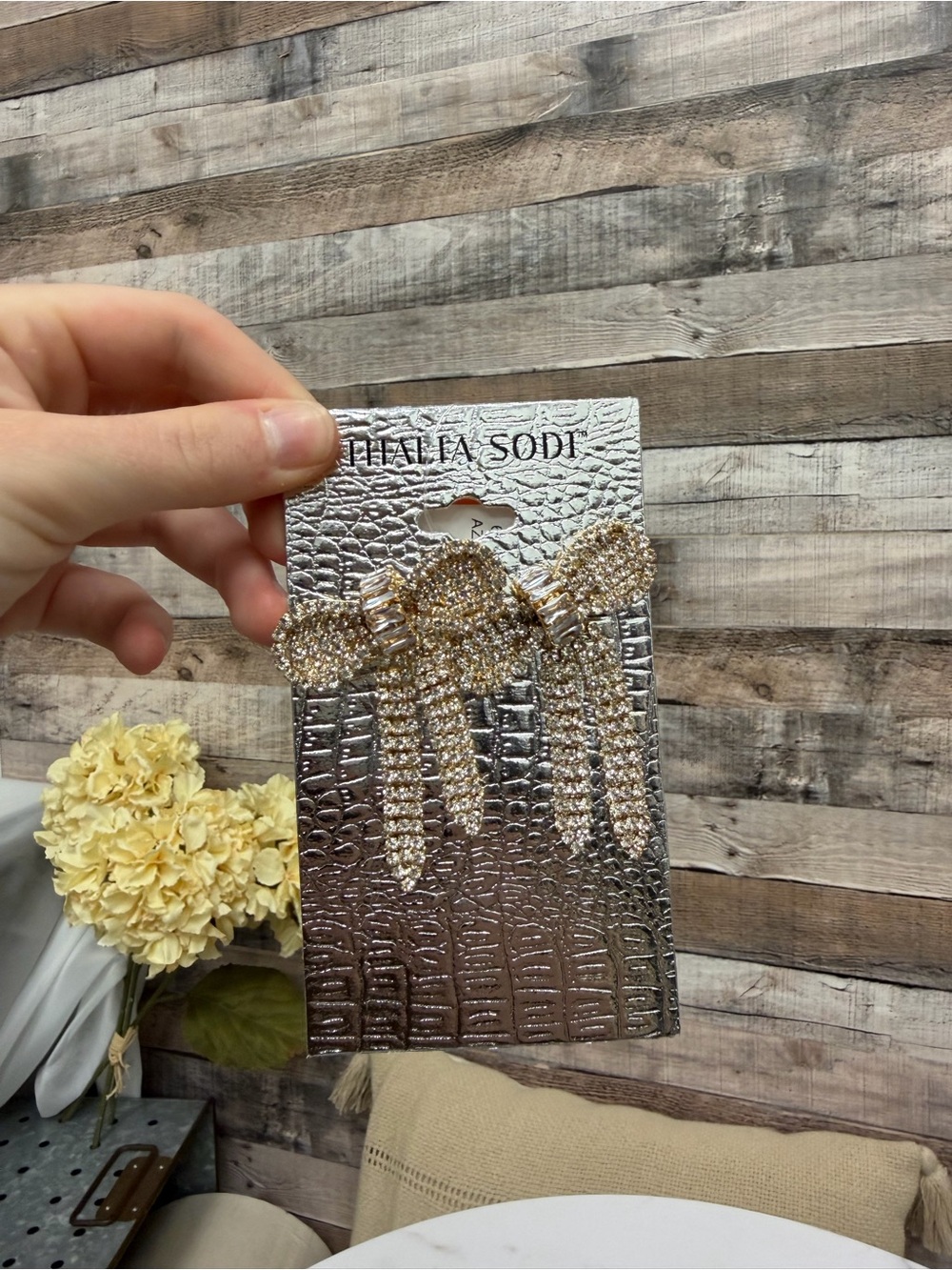 Thalia Sodi rhinestone bow earrings OS